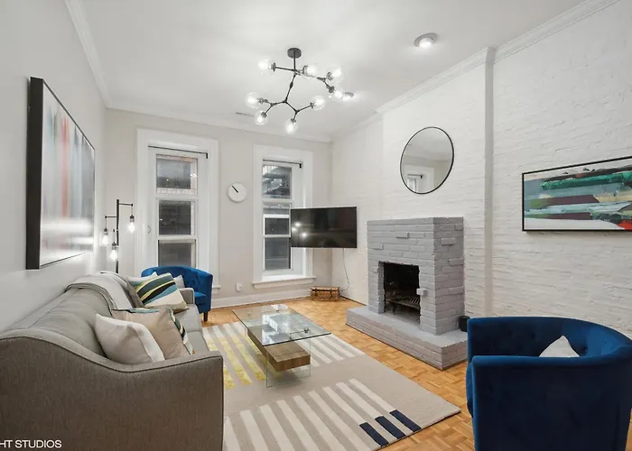 Apartment Brilliant Downtown 3-bedroom *