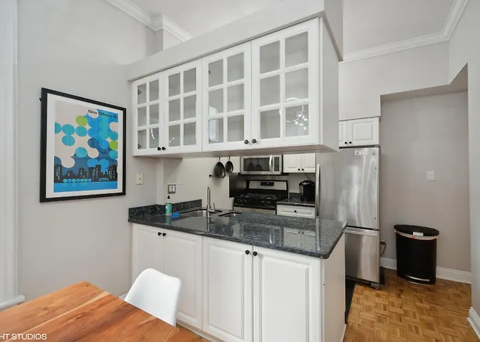 Brilliant Downtown 3-bedroom Apartment