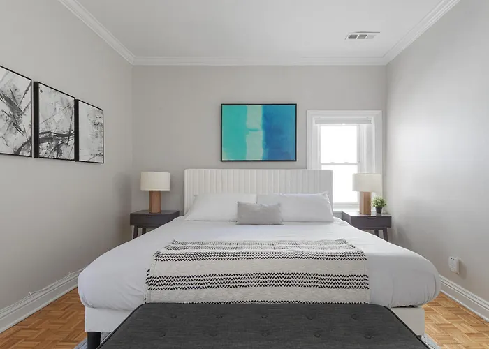 Brilliant Downtown 3-bedroom * Chicago