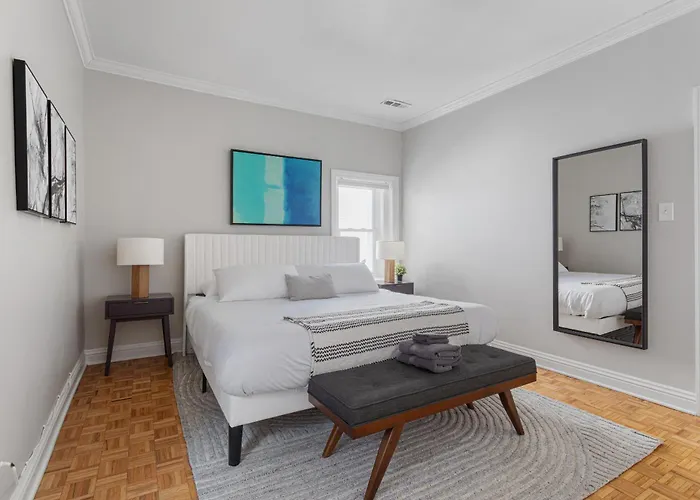 Brilliant Downtown 3-bedroom